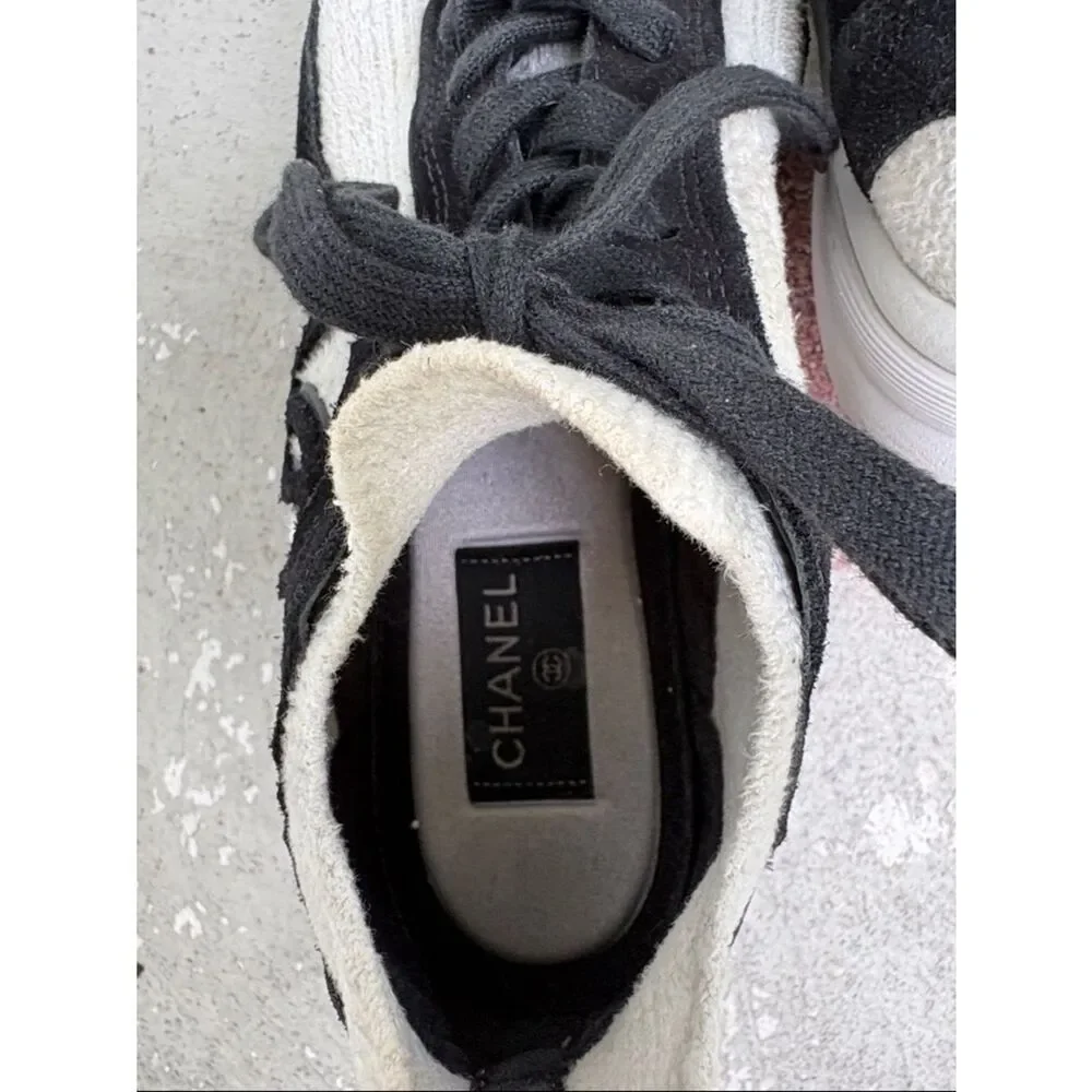 Chanel interlocking cc runner trainers